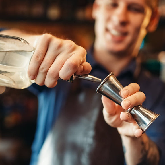 Freeflow Spirit Pourer & Cover - Stainless Steel - BarBits.co.uk