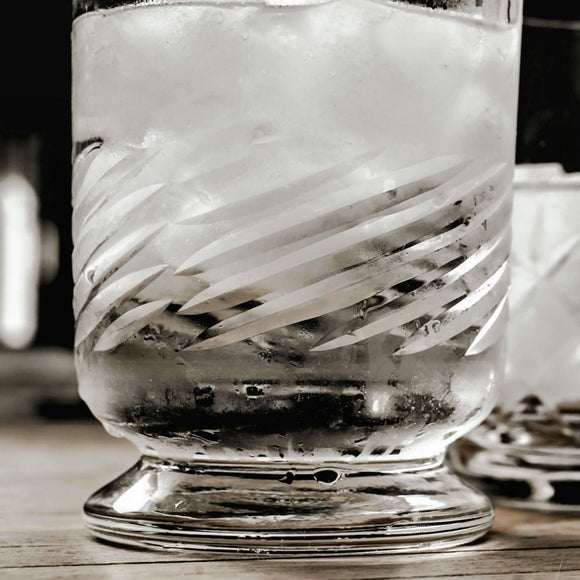 Stemmed Cocktail Mixing Glass 650ml