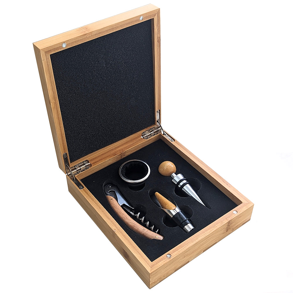 Wine Connoisseur's Accessories Gift Set