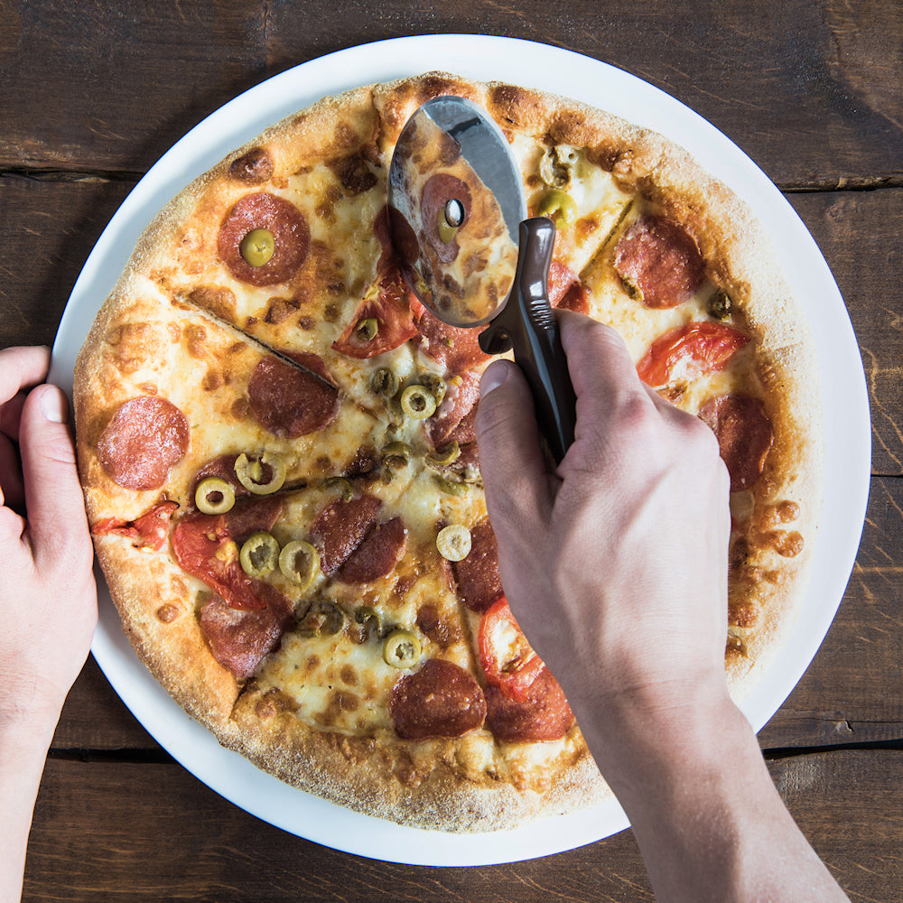 Pizza Cutter With Black Handle